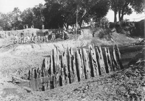 wooden fortifications at Bulandibagh- Mauryan Art