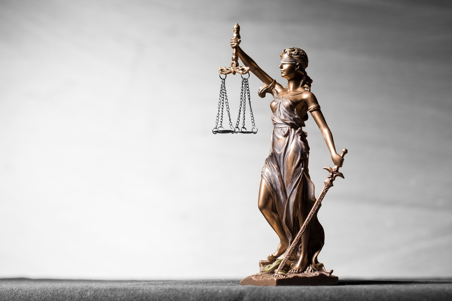 Ethics Notes for UPSC – Lady Justice statue representing fairness and integrity